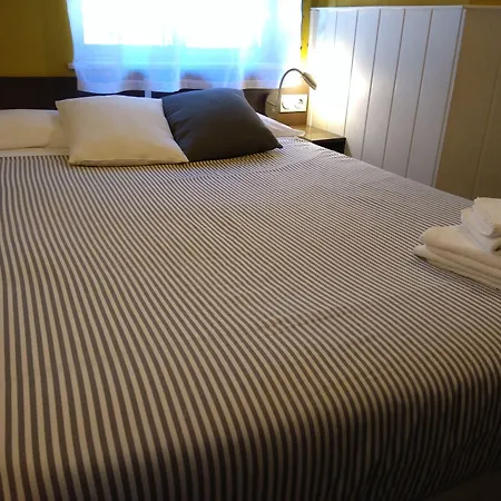 ゲストハウス Gud サラマンカ