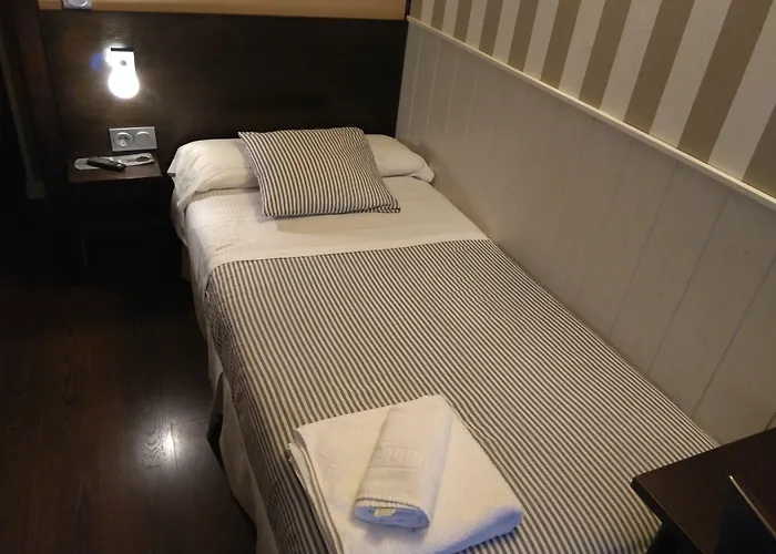 古德萨拉曼卡旅馆 招待所 萨拉曼卡