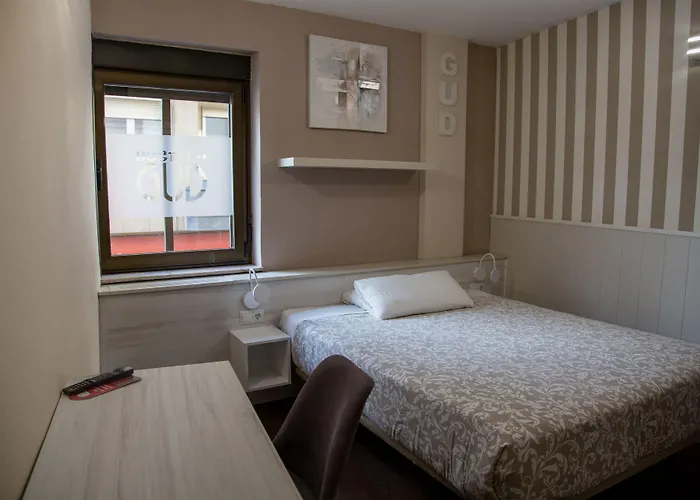 ゲストハウス Gud サラマンカ